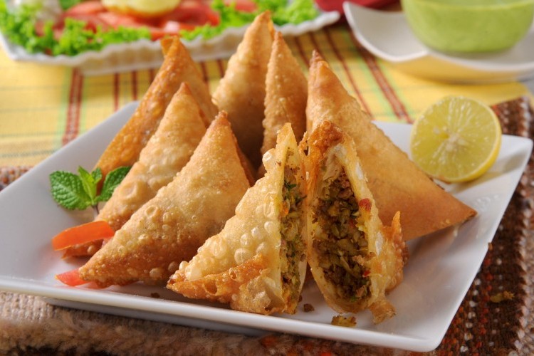 سمبوسة لحم بلدي